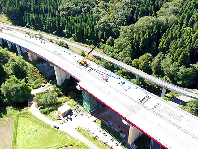 東北自動車道 十和田管内施工管理業務