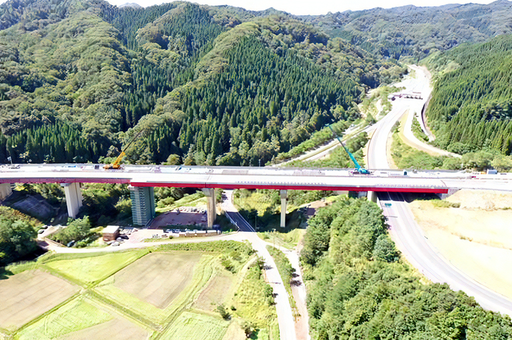 東北自動車道 十和田管内施工管理業務