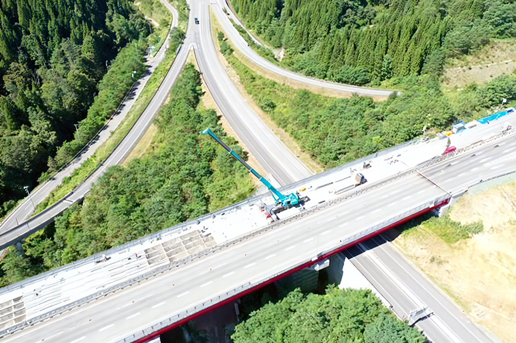 東北自動車道 十和田管内施工管理業務