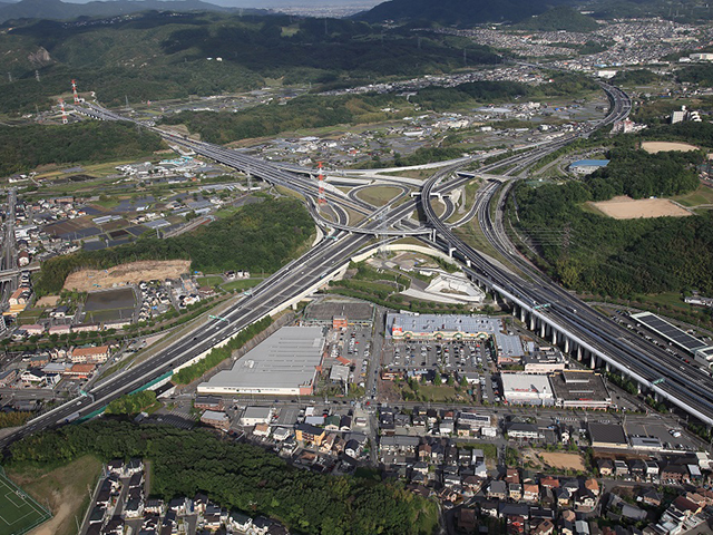 兵庫県神戸市内高速道路施工管理業務